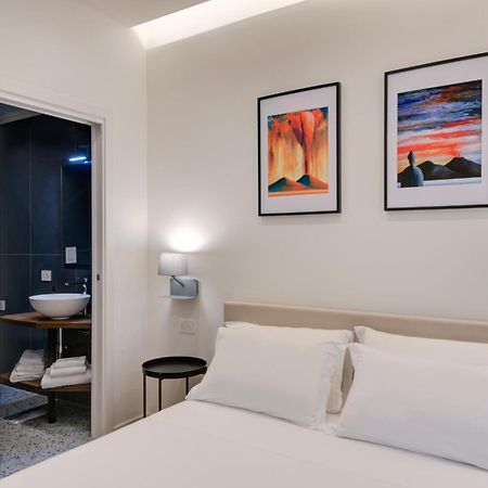 Well Suites - Piazza Dei Martiri Naples Exterior photo