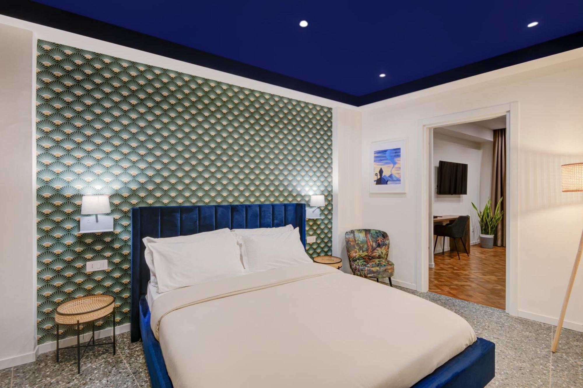 Well Suites - Piazza Dei Martiri Naples Exterior photo
