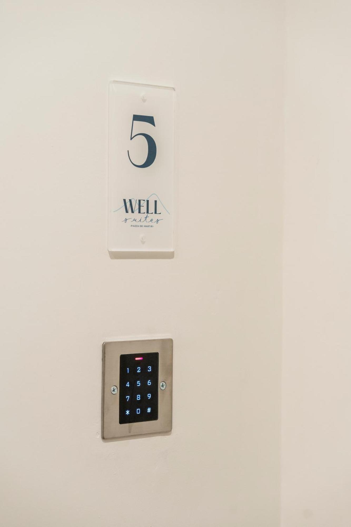 Well Suites - Piazza Dei Martiri Naples Exterior photo