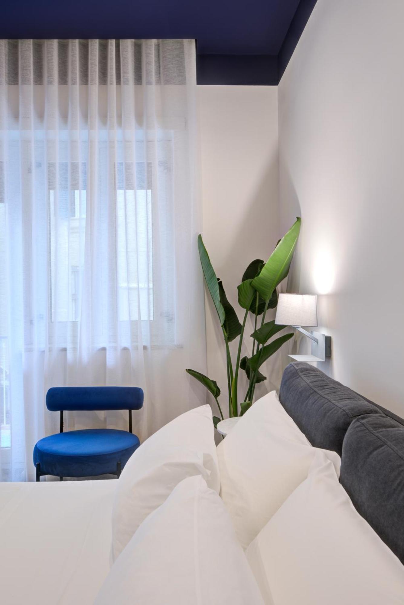Well Suites - Piazza Dei Martiri Naples Exterior photo