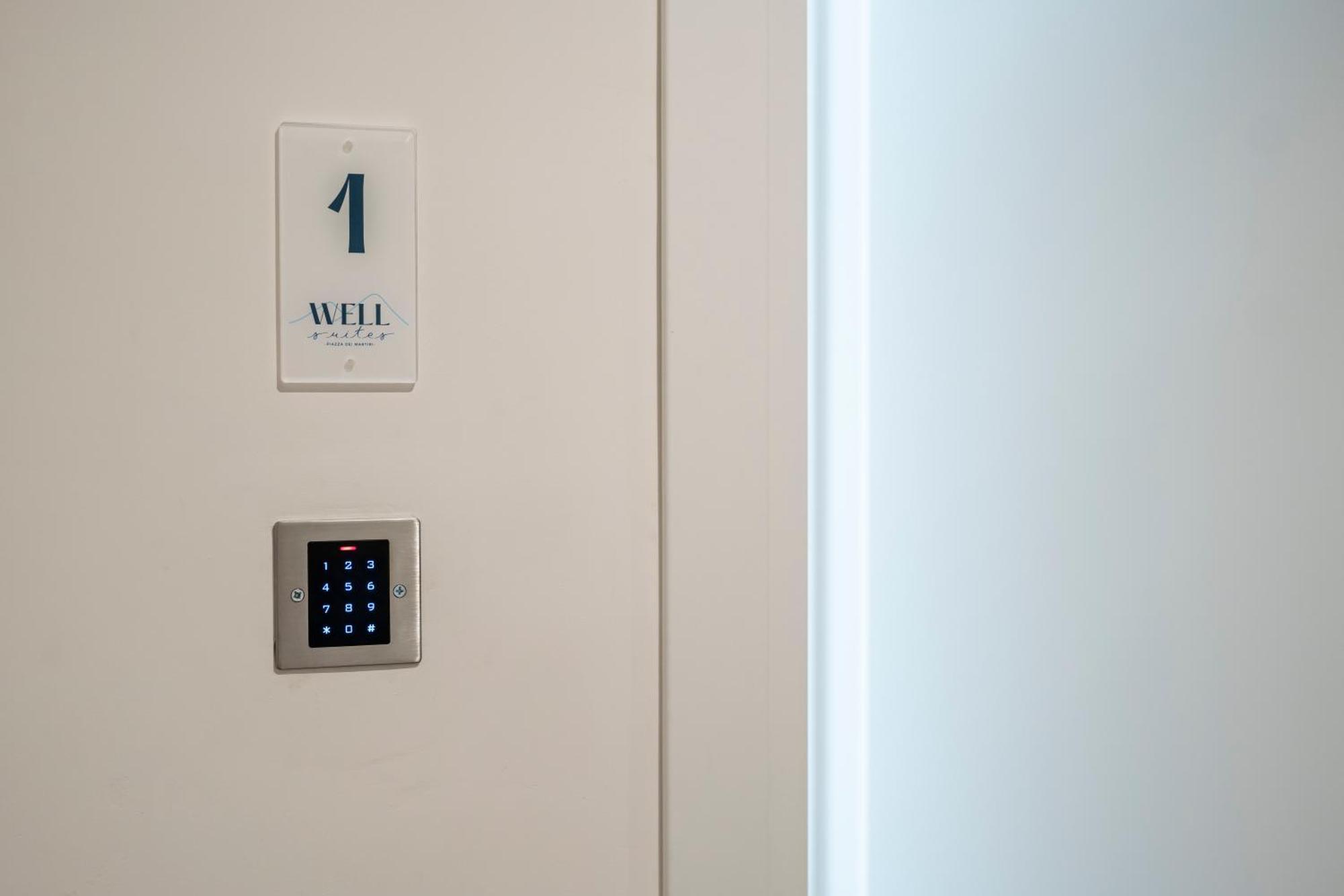 Well Suites - Piazza Dei Martiri Naples Exterior photo